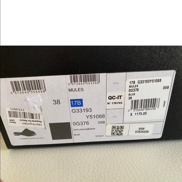 ‼️ SOLD ‼️ New - Fur Lambskin CC Mules Sandals - Picture 11 of 12